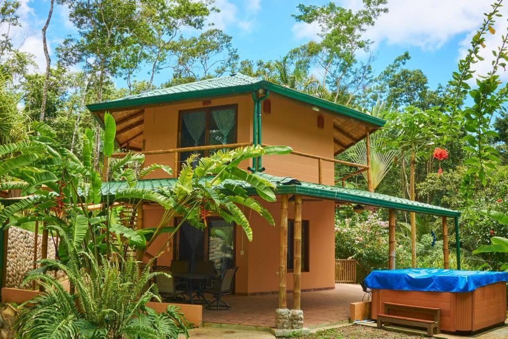 Bed and Breakfast Manoas Uvita Esterno foto